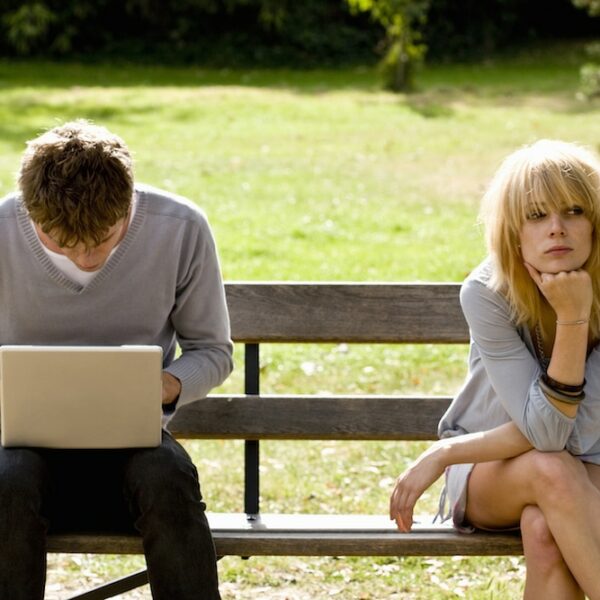 Breaking E-mail Addiction