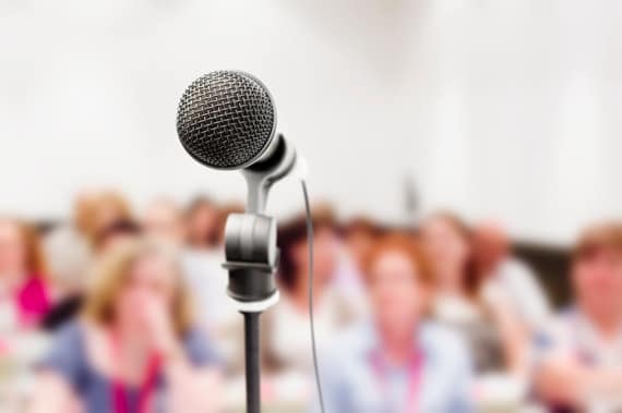 Microphone Tips for Remote Presentations 