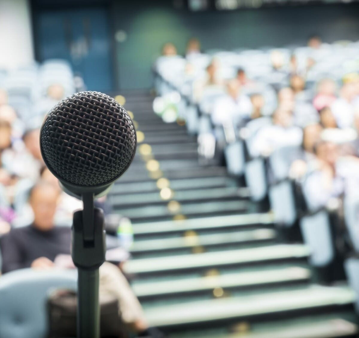 How to Get Over Your Fear of Public Speaking